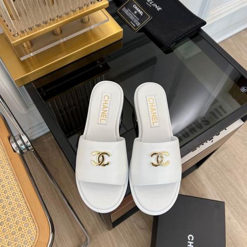 Chanel Women's Slippers 179